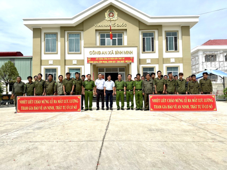 Xã Bình Minh ra mắt Lực lượng tham gia bảo vệ an ninh, trật tự ở cơ sở