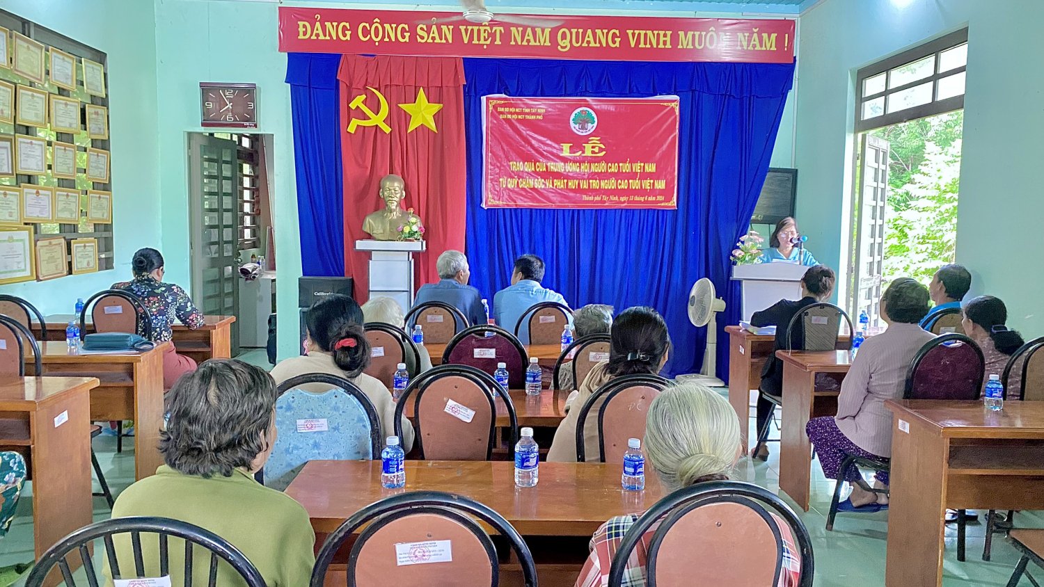 Quang cảnh buổi lễ